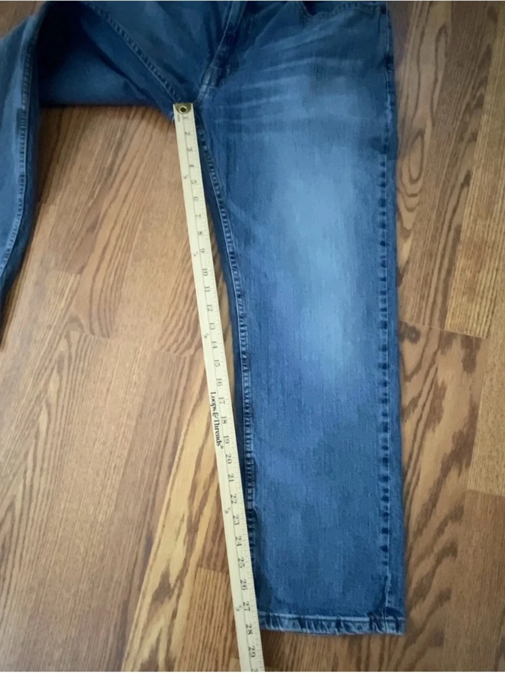 Levis levi relaxed